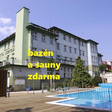 Wellness Hotel Central Klatovy Exterior foto