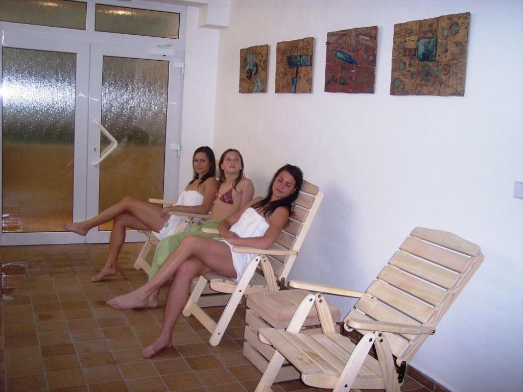 Wellness Hotel Central Klatovy Exterior foto