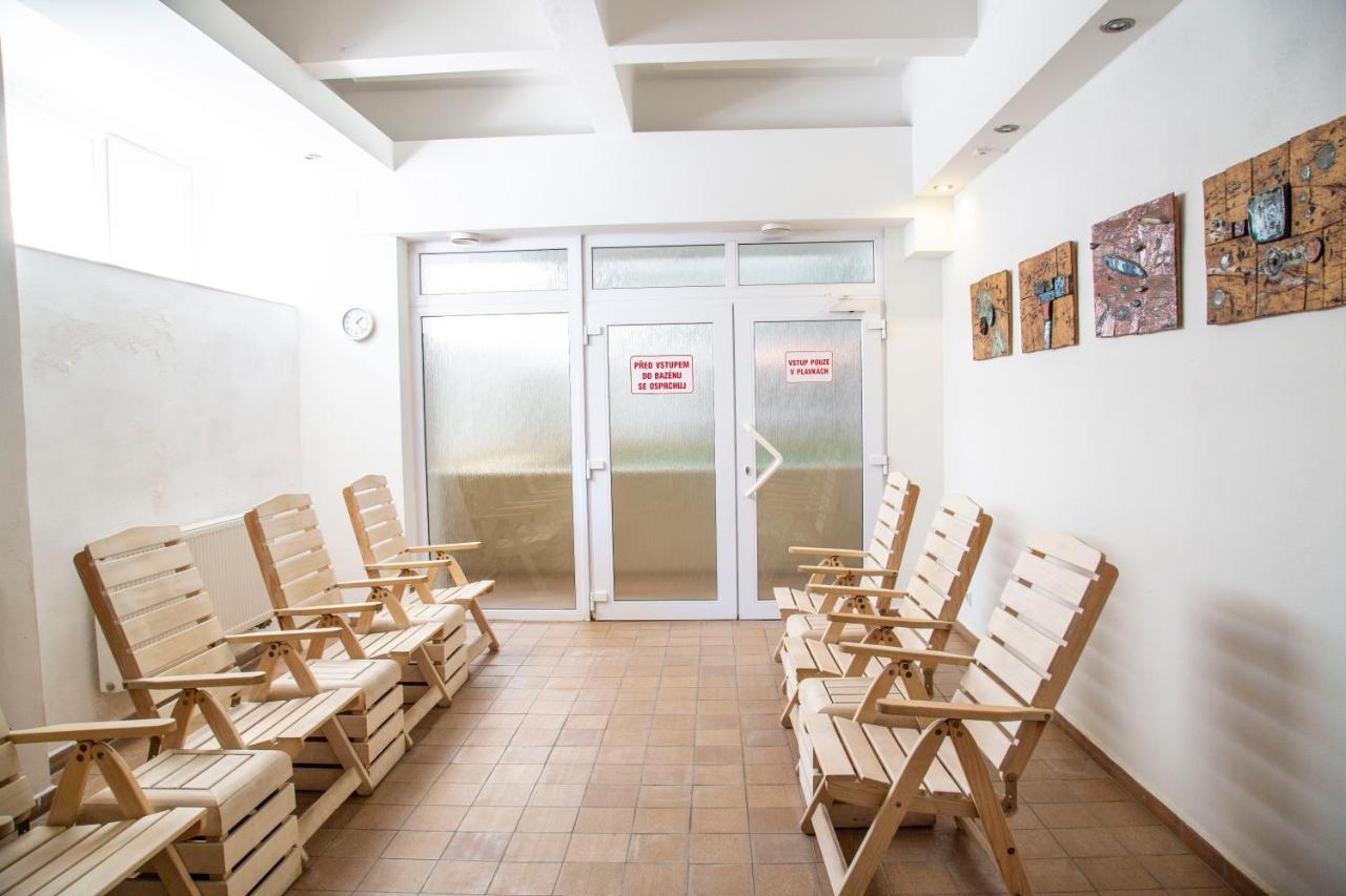 Wellness Hotel Central Klatovy Exterior foto